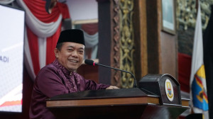 Gubernur Ajak Masyarakat Bersatu Membangun Jambi, PETAJAMBI.COM