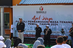 Bawaslu Jambi Gelar Apel Siaga Jelang Hari Pencoblosan, PETAJAMBI.COM