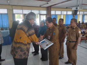 Berhasil Salurkan DAK di Atas 90 Persen, OPD Kabupaten/Kota Terima Penghargaan dari Sestama BKKBN, PETAJAMBI.COM