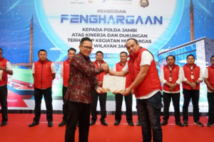 PHR Zona 1 Field Jambi Merang Berikan Penghargaan Kepada Ditreskrimum Polda Jambi, PETAJAMBI.COM