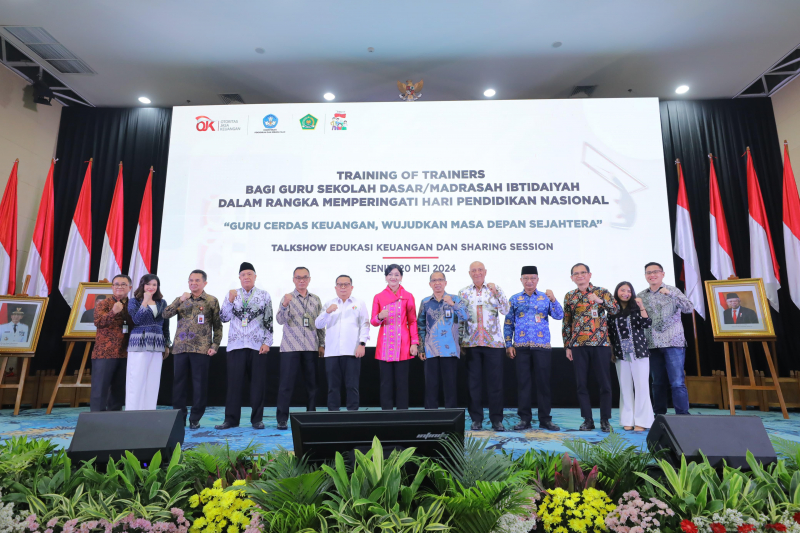 OJK Dorong Peningkatan Literasi Keuangan Guru, PETAJAMBI.COM