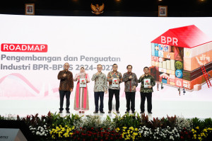 OJK Luncurkan Roadmap Pengembangan dan Penguatan Industri Bank Perekonomian Rakyat, PETAJAMBI.COM