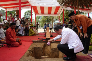 Prosesi 'Tegak Tiang Tuo', Tanda Dimulainya Mega Proyek Revitalisasi Candi Muara Jambi, PETAJAMBI.COM