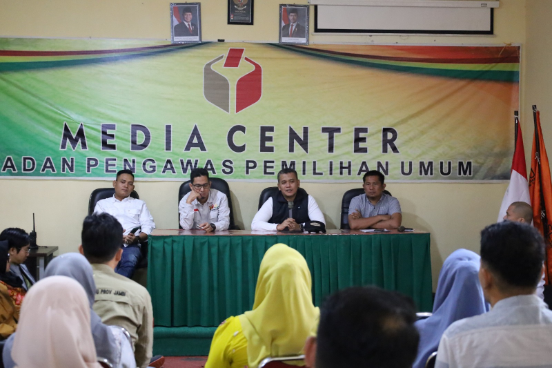 Jelang PSU Bungo, Bawaslu Jambi Minta Pengawas Adhoc Jaga Profesionalitas dan Netralitas, PETAJAMBI.COM