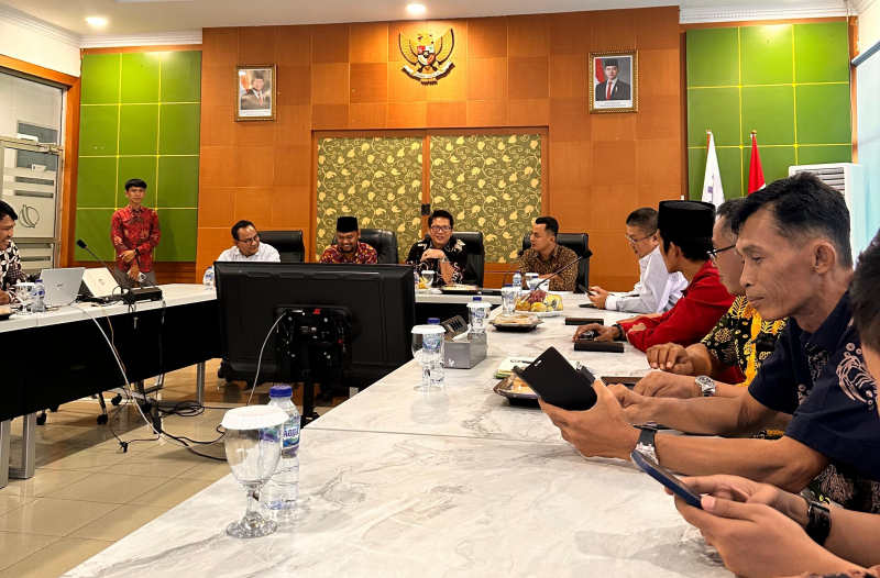 DPRD Tanjungjabung Barat dan BPJS Ketenagakerjaan Jambi Bahas Penguatan Perlindungan Pekerja Rentan dan Atlet, PETAJAMBI.COM