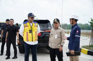 Gubernur Jambi Tinjau Progres Jalan Tol Pijoan - Sebapo - Bayung Lencir, PETAJAMBI.COM